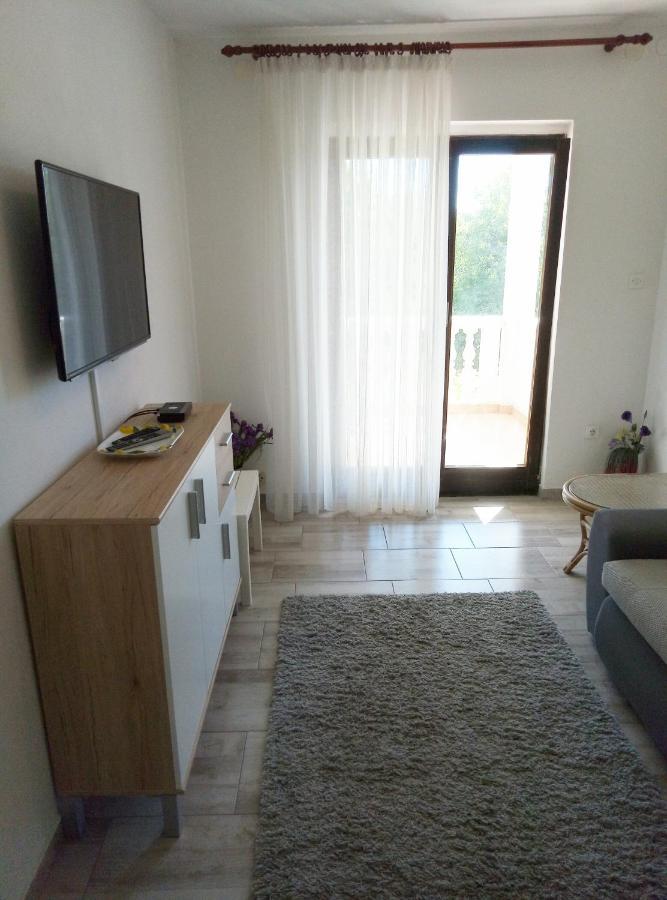Apartments Tessa 77 Медулин Экстерьер фото